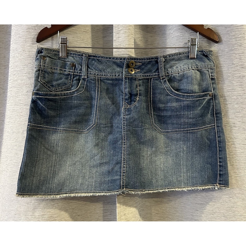 Vintage Low Rise Blue Jean Denim‎ Mini Skirt 11 Raw Hem Grunge Beach Indie Y2K